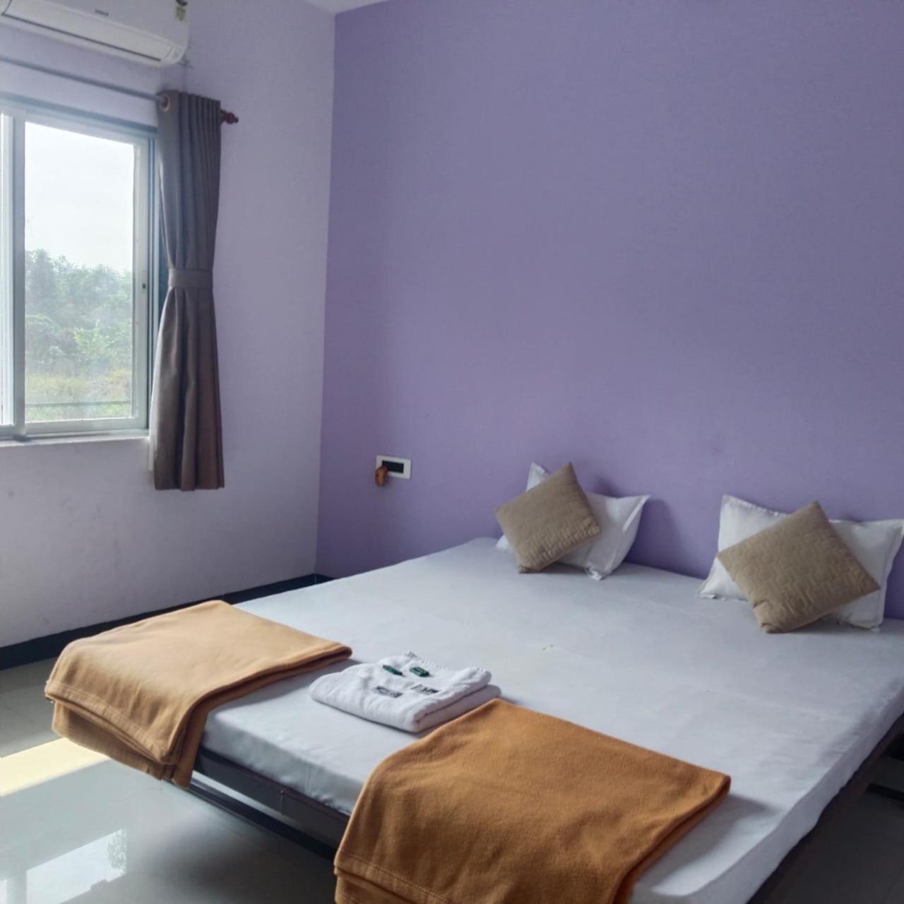 Scarlet Resort Alibag Luaran gambar