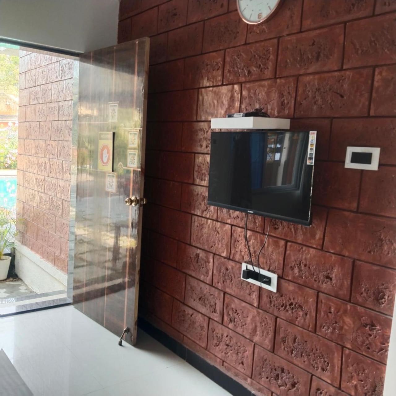 Scarlet Resort Alibag Luaran gambar
