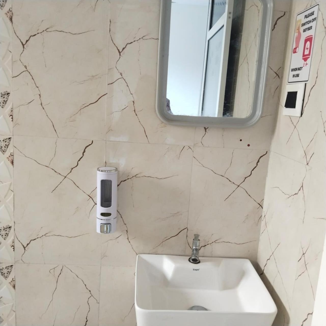 Scarlet Resort Alibag Luaran gambar
